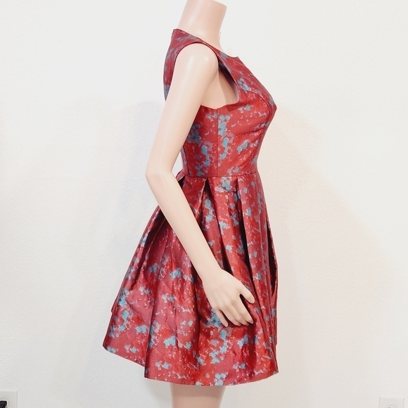 B.b. Dakota Fit and Flare Red & Turquoise Brocade Sleeveless Dress Size 4 - Picture 12 of 14